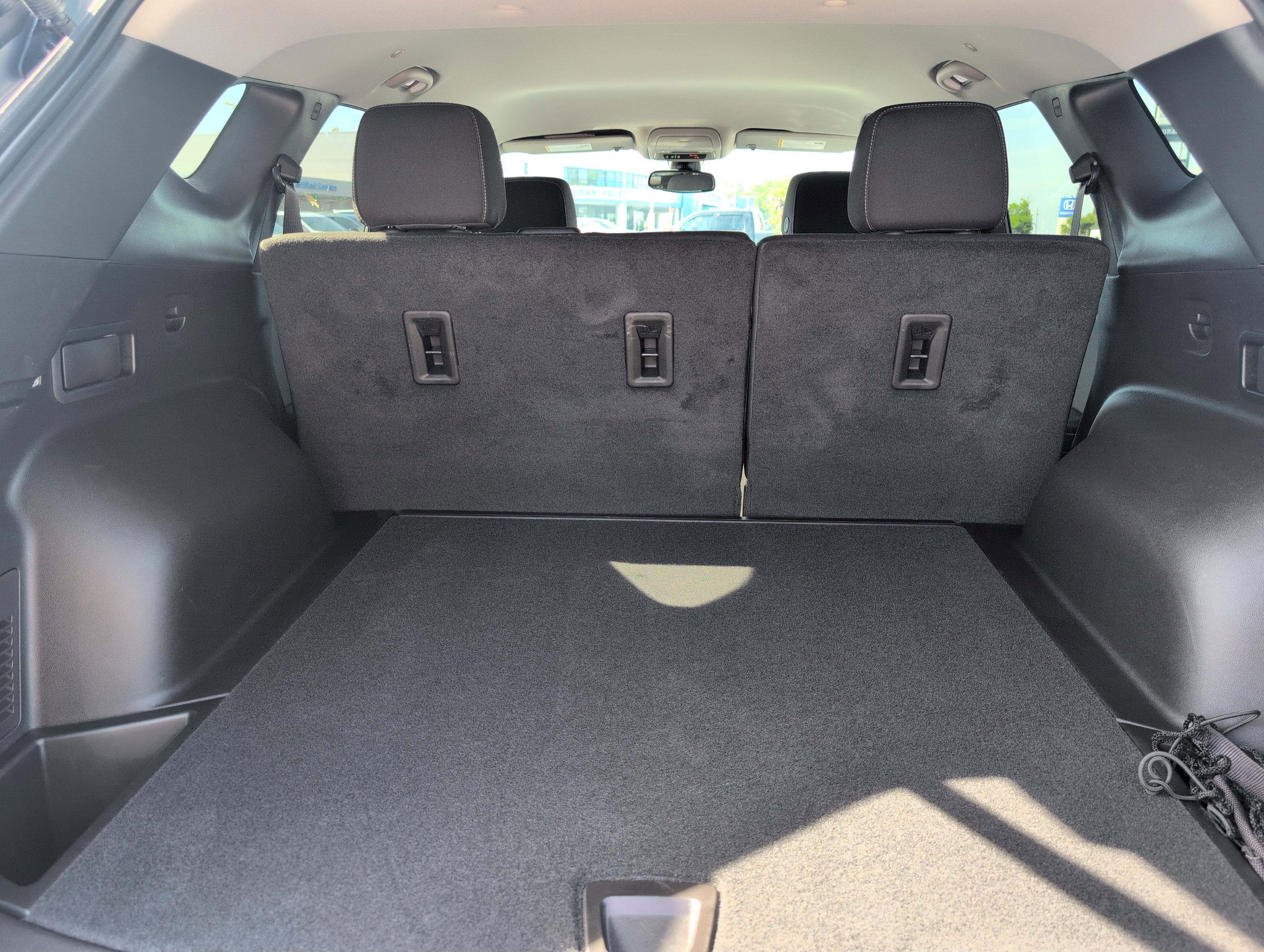 Used 2024 Chevrolet Blazer LT w/ Convenience Package FWD image 5