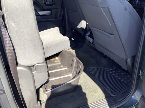 Used 2017 Chevrolet Silverado 1500 LT w/ All Star Edition image 34