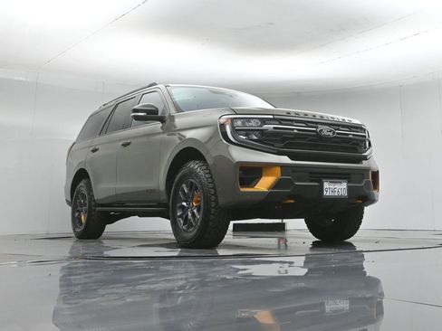 Certified 2025 Ford Expedition Tremor AWD/4WD image 52