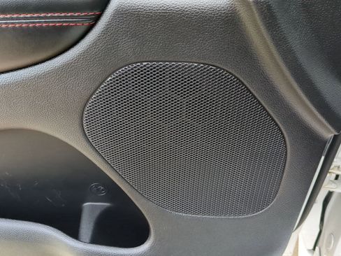 Used 2023 Dodge Durango GT image 14