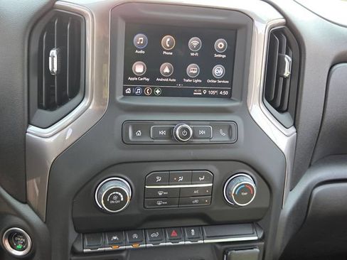 Used 2022 Chevrolet Silverado 1500 Custom AWD/4WD image 13