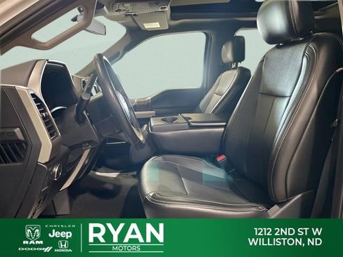 Used 2020 Ford F150 Lariat w/ Equipment Group 501A Mid image 28