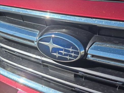 Used 2018 Subaru Outback 3.6R Limited AWD/4WD image 10