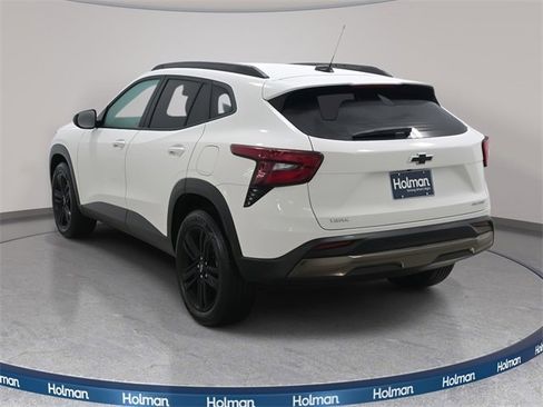 Used 2025 Chevrolet Trax ACTIV w/ Driver Confidence Package image 8