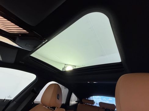 Used 2023 BMW i4 eDrive35 w/ Premium Package RWD image 15