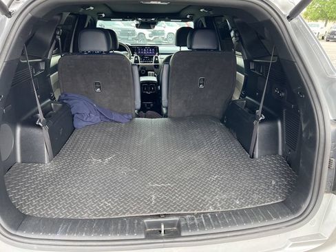 Used 2022 Kia Sorento SX Prestige w/ Panoramic Sunroof Package AWD/4WD image 9