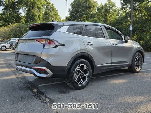 Used 2025 Kia Sportage LX FWD image 5