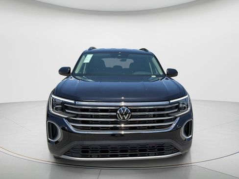 New 2026 Volkswagen Atlas SE FWD image 8