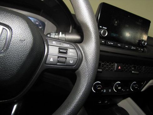 Certified 2024 Honda Accord EX image 6