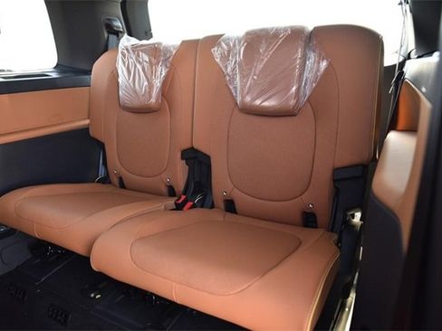 New 2025 Volkswagen ID. Buzz Pro S image 20