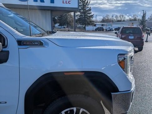 Used 2022 GMC Sierra 2500 SLT image 13