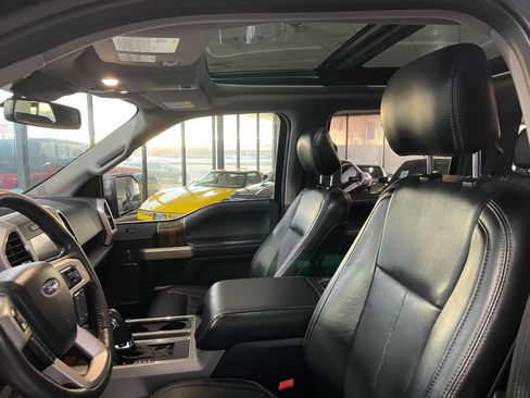 Used 2019 Ford F150 Lariat w/ Equipment Group 502A Luxury image 18