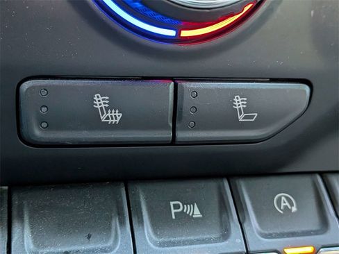 Used 2021 Chevrolet Silverado 1500 LT w/ Z71 Off-Road Package image 24