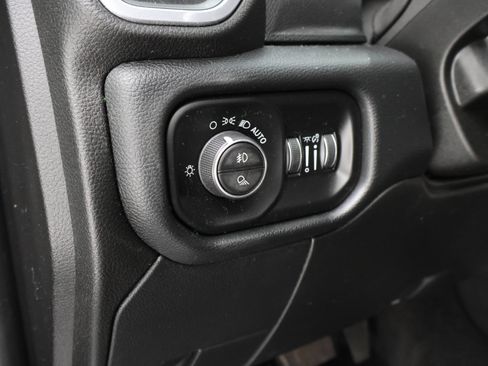 Used 2019 RAM 3500 Laramie AWD/4WD image 40
