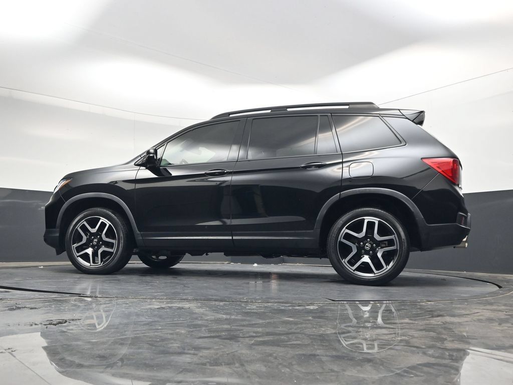 Used 2023 Honda Passport Elite image 30
