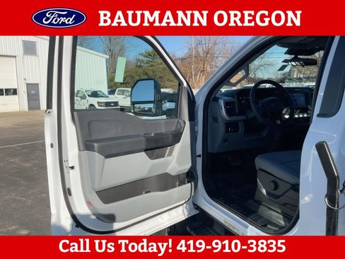 New 2026 Ford F600 4x4 Regular Cab Super Duty w/ XL Chrome Package image 2