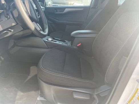 Used 2025 Ford Escape Active FWD image 2