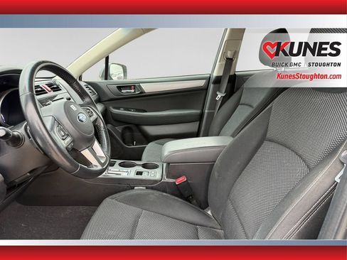 Used 2017 Subaru Outback 2.5i Premium AWD/4WD image 20