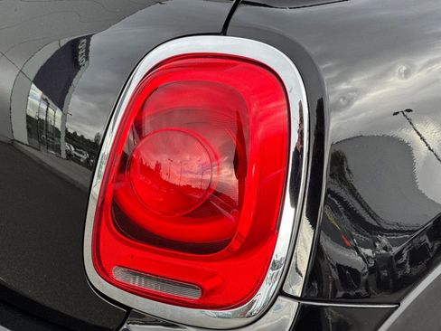 Used 2019 MINI Cooper 2-Door Hardtop image 30