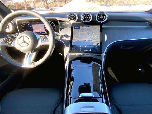 New 2026 Mercedes-Benz GLC 300 4MATIC image 5