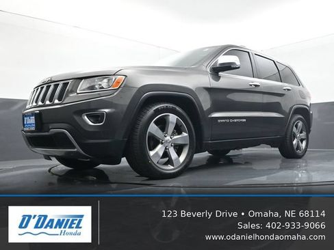 Used 2015 Jeep Grand Cherokee Limited w/ Trailer Tow Group IV AWD/4WD image 9