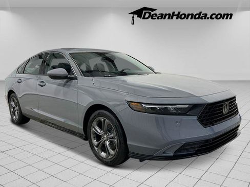 New 2025 Honda Accord EX-L image 9