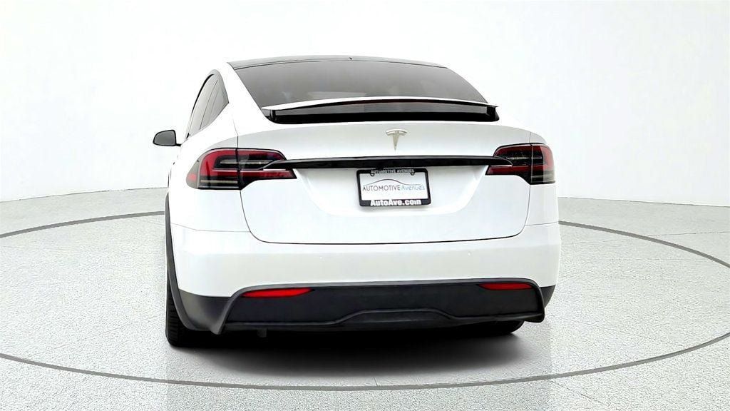 Used 2023 Tesla Model X AWD/4WD image 6