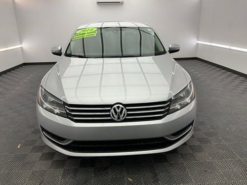 Used 2014 Volkswagen Passat Wolfsburg Edition image 2