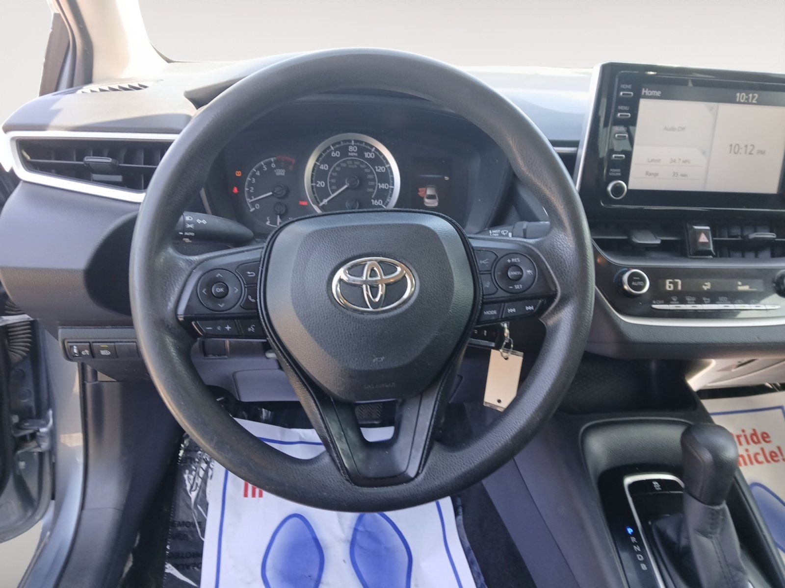 Used 2020 Toyota Corolla LE FWD image 12