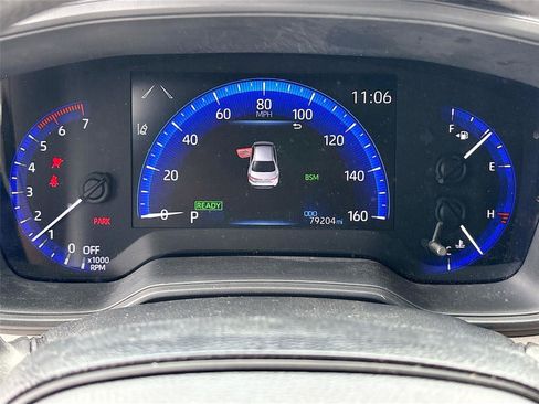 Used 2021 Toyota Corolla LE FWD image 12