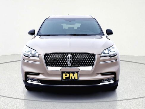 Used 2020 Lincoln Aviator Reserve w/ Equipment Group 202A AWD/4WD image 2