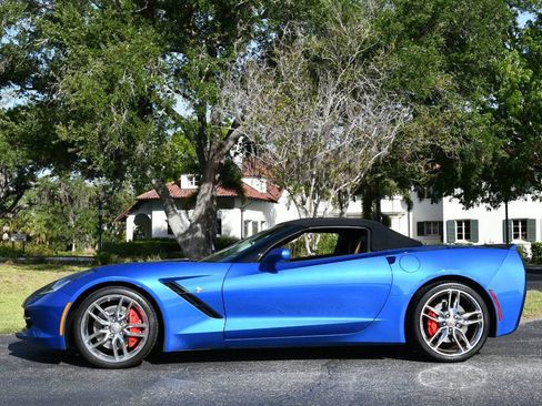 Used 2014 Chevrolet Corvette Stingray Convertible w/ 3LT Preferred Equipment Group RWD image 31