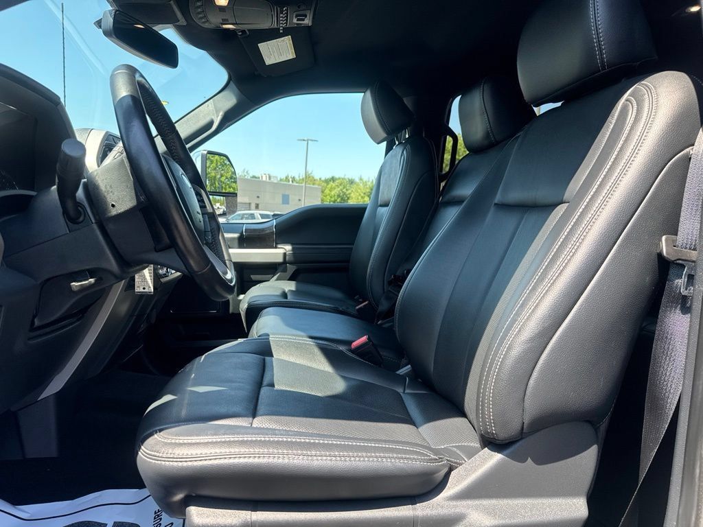 Used 2022 Ford F350 Lariat w/ Chrome Package AWD/4WD image 21