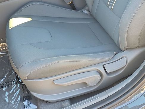 New 2026 Hyundai Elantra Blue image 37