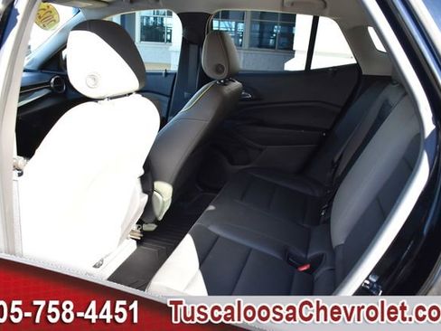 Used 2025 Chevrolet Trax ACTIV w/ Driver Confidence Package image 20