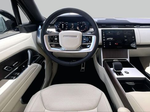 Used 2026 Land Rover Range Rover SE AWD/4WD image 6