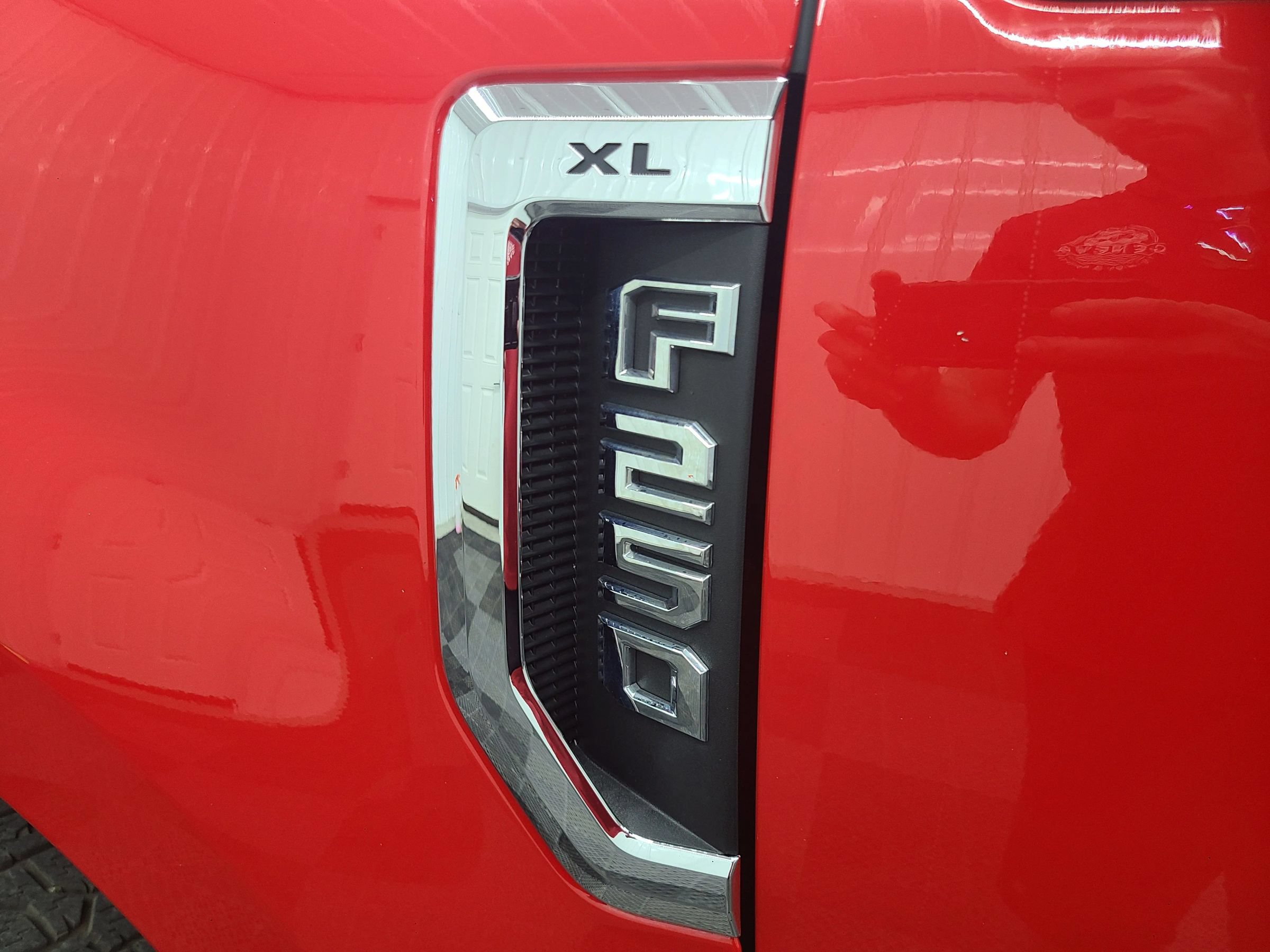Used 2020 Ford F250 XL w/ Power Equipment Group AWD/4WD image 17