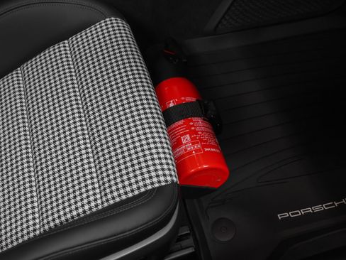 Certified 2024 Porsche 911 Carrera S RWD image 25