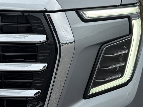 New 2026 GMC Yukon XL Elevation w/ Elevation Premium Package image 6