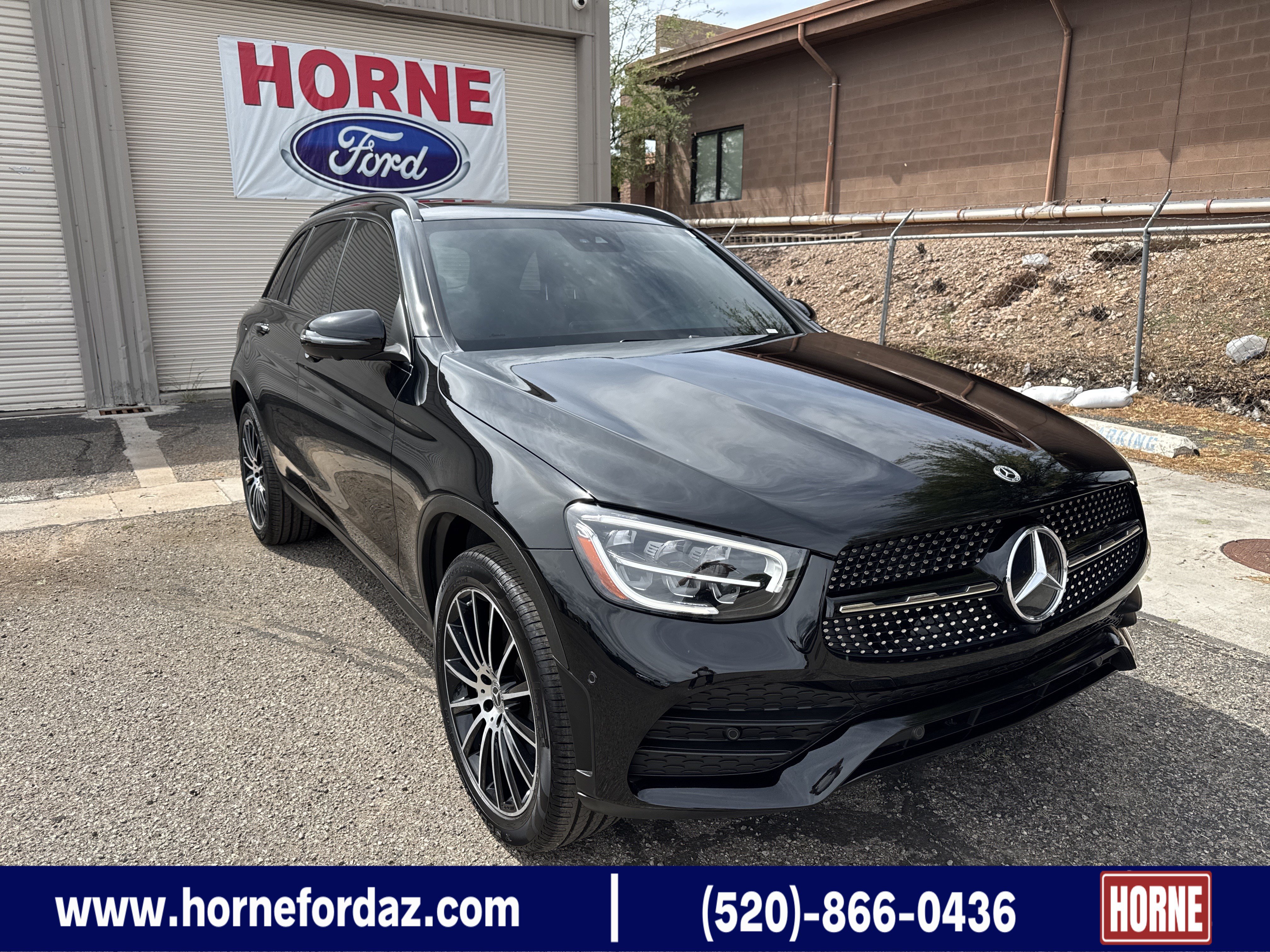 Used 2022 Mercedes-Benz GLC 300 image 1