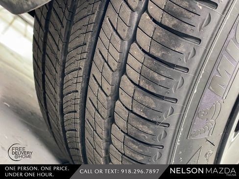 Used 2023 Tesla Model 3 Standard Range image 14