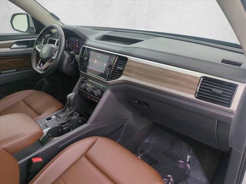 Used 2021 Volkswagen Atlas SEL FWD image 26