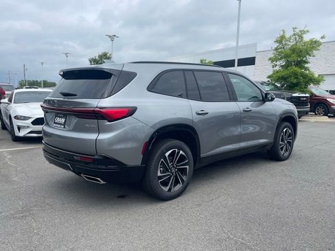 New 2026 Buick Enclave Sport Touring w/ Power Package FWD image 8