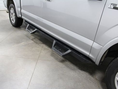 Used 2020 Ford F150 Lariat image 13