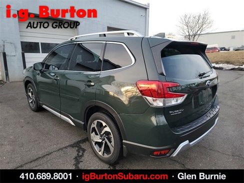 Used 2023 Subaru Forester Touring image 4