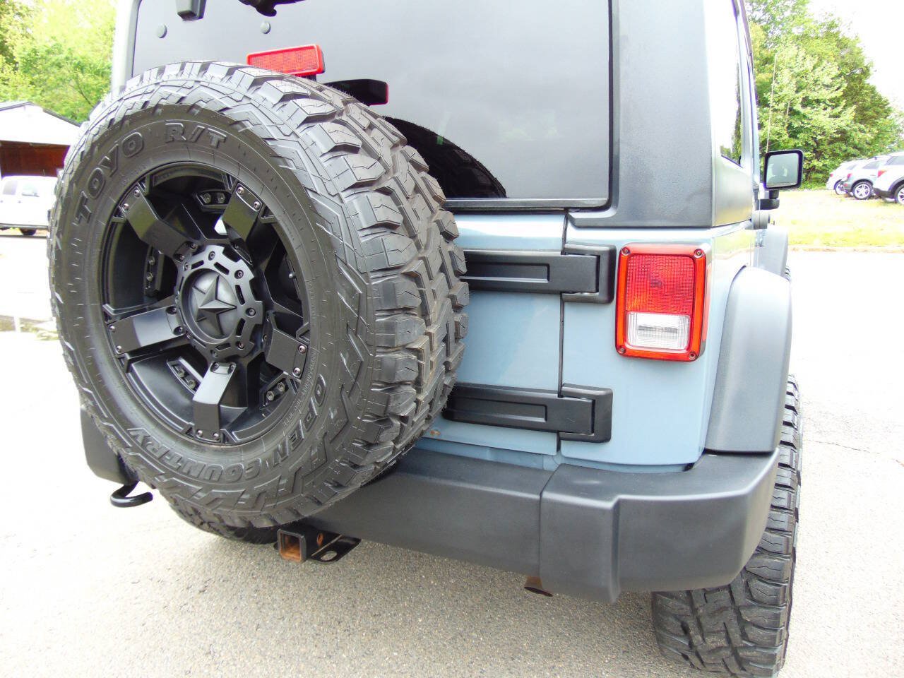 Used 2015 Jeep Wrangler Unlimited Sport w/ Quick Order Package 24S AWD/4WD image 32