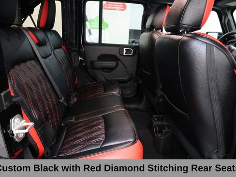 Used 2025 Jeep Wrangler Unlimited Sport AWD/4WD image 23