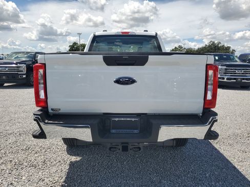 New 2026 Ford F250 XL w/ XL Chrome Package image 9