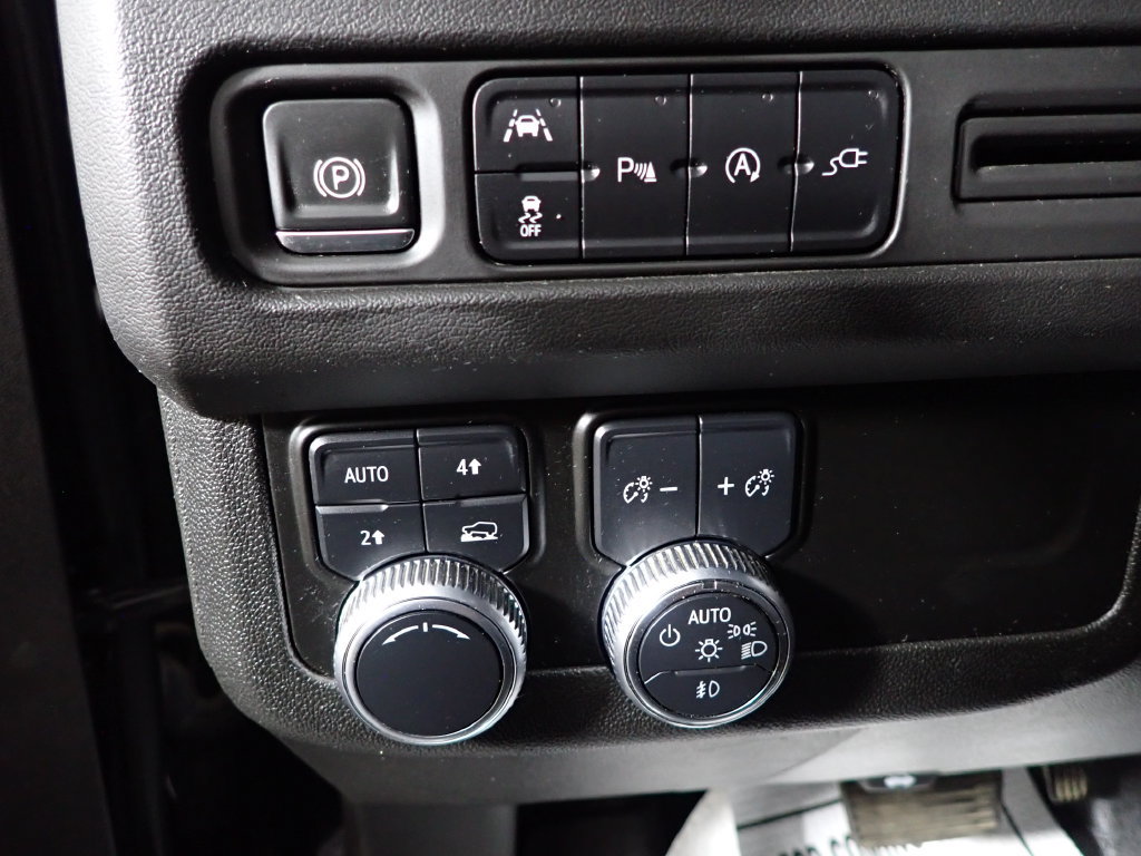 Used 2021 GMC Yukon XL SLT AWD/4WD image 26