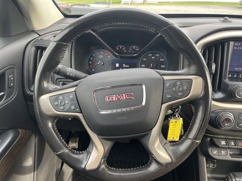 Used 2020 GMC Canyon Denali image 16